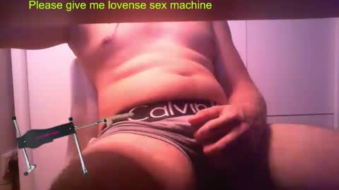 Snapshot of st1vemaster01 chatting on September 21, 1:46 pm st1vemaster01 online show from September 21, 1:46 pm
