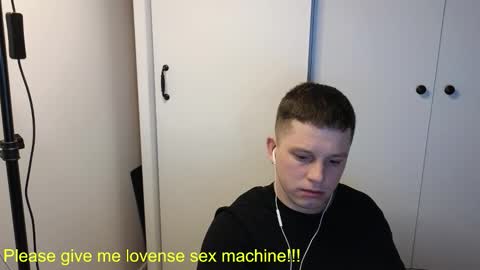 st1vemaster01 online show from March 24, 3:06 pm