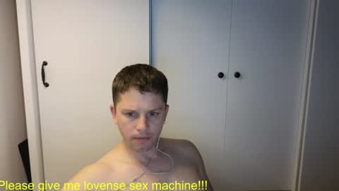 st1vemaster01 online show from June 15, 1:24 pm