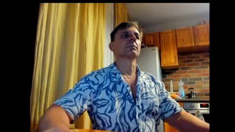 stacattoff online show from June 5, 8:36 pm