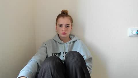 stacey__doll online show from September 10, 2:33 am