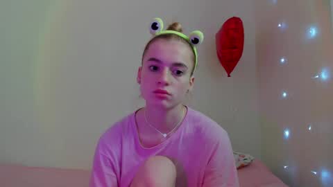stacey online show from May 8, 1:33 am