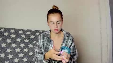 stacey online show from June 24, 2:32 am