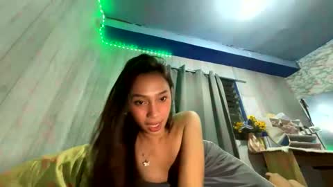 Snapshot of stacey_cravings chatting on October 26, 3:18 pm stacey_cravings online show from October 26, 3:18 pm