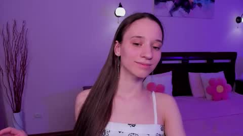 StaceyCutie online show from March 1, 5:15 pm