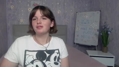 Snapshot of staceylex chatting on September 29, 5:45 am Stacey online show from September 29, 5:45 am