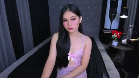 Snapshot of staceymariemojic chatting on June 24, 6:29 pm staceymariemojic online show from June 24, 6:29 pm