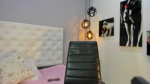 Snapshot of stacy_babby chatting on September 20, 4:57 am stacy online show from September 20, 4:57 am