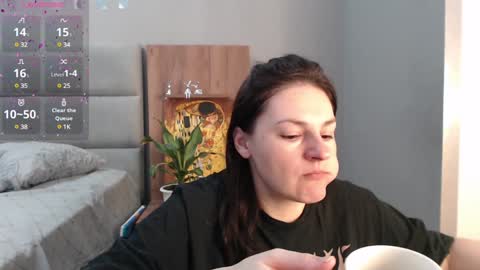 STACY online show from February 5, 7:31 pm