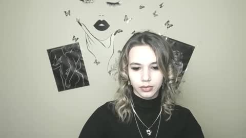 Stacy online show from January 15, 1:41 pm