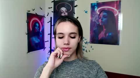 Stacy online show from September 18, 6:26 am