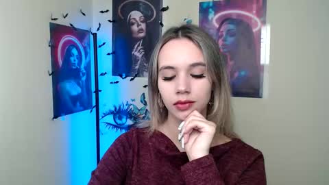 Stacy online show from September 30, 12:10 pm