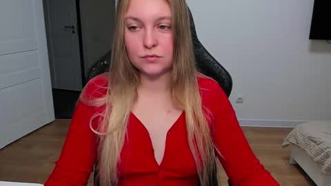 Stacy  online show from October 20, 4:18 pm