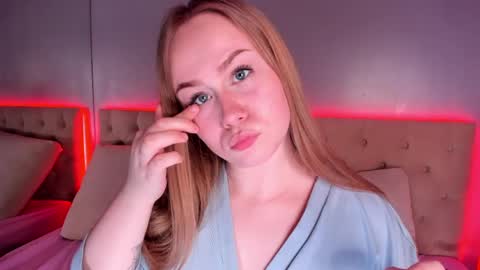 STACY online show from May 27, 8:39 pm