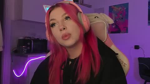 Stacy online show from March 11, 7:31 pm