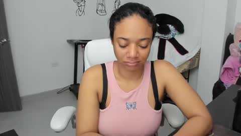 Snapshot of stacy_woods chatting on April 28, 2:27 am Zulma Yisset online show from April 28, 2:27 am