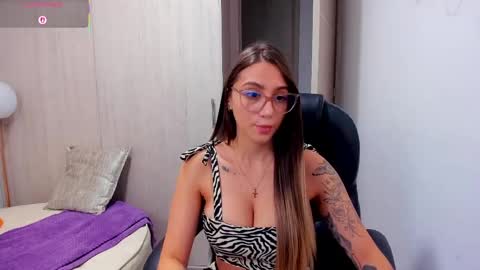 Snapshot of stacyconner chatting on April 9, 4:01 am Stacy Conner online show from April 9, 4:01 am