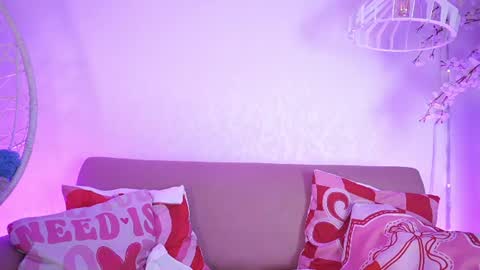 stacycooper_ online show from June 11, 12:32 am