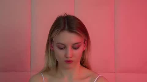 StacyEvances online show from February 28, 6:09 pm