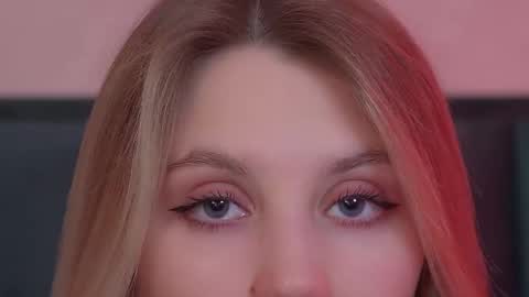 StacyEvances online show from March 21, 6:33 pm