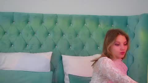StacyEvances online show from June 8, 6:08 pm