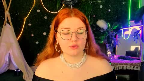 Snapshot of stacyjensen chatting on February 17, 9:39 am Stasey online show from February 17, 9:39 am