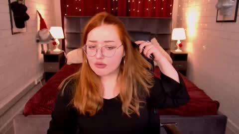 Snapshot of stacyjensen chatting on March 19, 1:37 pm Stasey online show from March 19, 1:37 pm