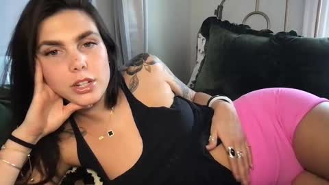 Snapshot of stacywithuu chatting on September 26, 6:12 pm Stacy online show from September 26, 6:12 pm