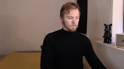 StanLust online show from December 14, 7:51 pm