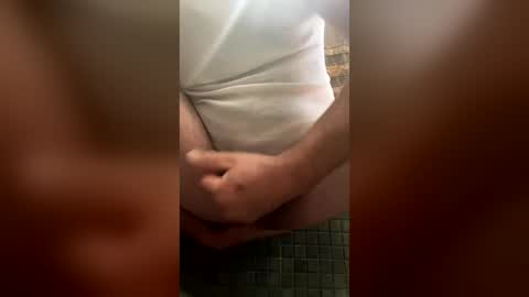 Snapshot of stanleydie chatting on August 1, 8:41 pm stanleydie online show from August 1, 8:41 pm