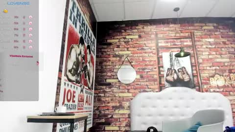 Snapshot of stanlycupper333 chatting on December 28, 2:53 pm Stanly online show from December 28, 2:53 pm