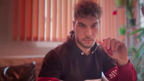 Snapshot of stann145 chatting on December 17, 1:39 pm Stan online show from December 17, 1:39 pm