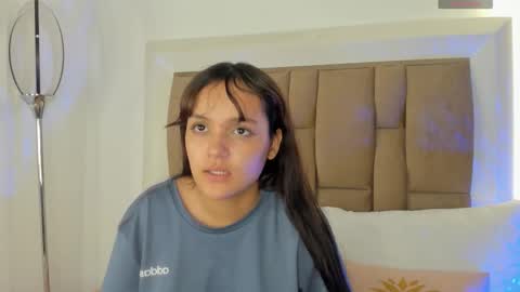 Snapshot of star_doll51 chatting on October 5, 8:01 am Star Doll online show from October 5, 8:01 am