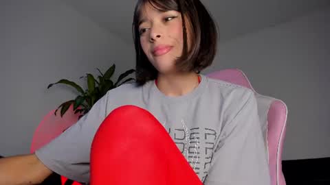 kay online show from July 31, 3:33 pm