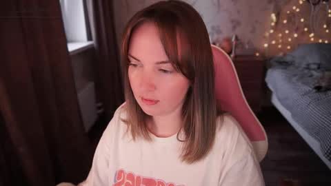 Alice online show from September 21, 11:45 am