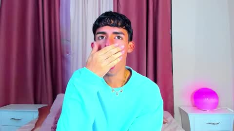 Ethan online show from January 11, 12:43 pm