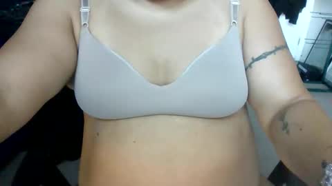 starella___saxxxton online show from November 23, 3:34 pm