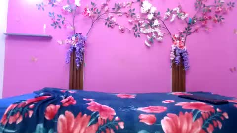 alejandra online show from June 19, 8:12 pm