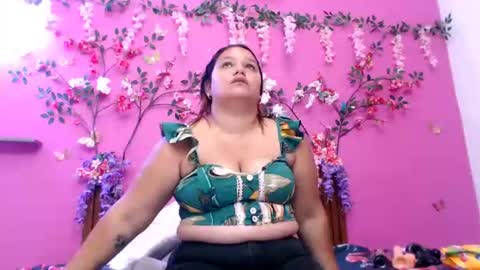 alejandra online show from June 24, 7:57 pm