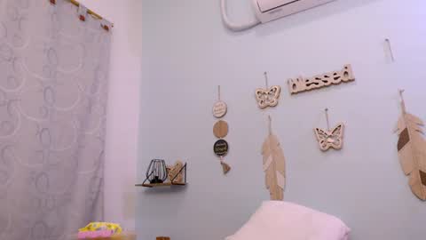alejandra online show from July 17, 7:08 pm