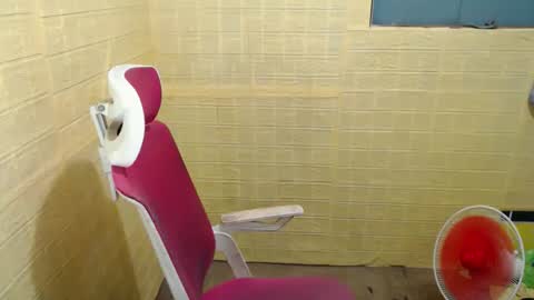 juicyFoxCocky online show from March 29, 11:21 am