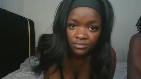 lia online show from October 12, 2:38 pm