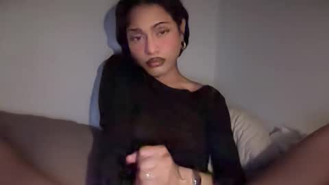 Snapshot of stargirlrising chatting on April 3, 4:21 am STAR online show from April 3, 4:21 am