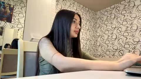 Snapshot of starlapelino chatting on June 6, 5:12 am Kiki online show from June 6, 5:12 am