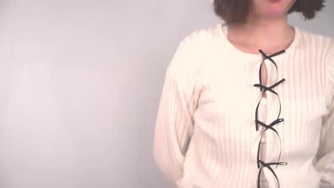 Lizzy online show from March 9, 4:00 pm