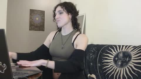 Snapshot of starry_soul chatting on March 5, 10:28 pm Evan online show from March 5, 10:28 pm