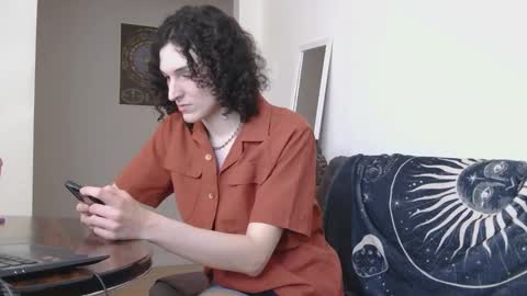 Snapshot of starry_soul chatting on March 6, 6:37 pm Evan online show from March 6, 6:37 pm