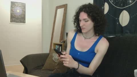 Snapshot of starry_soul chatting on May 21, 12:06 am Evan online show from May 21, 12:06 am