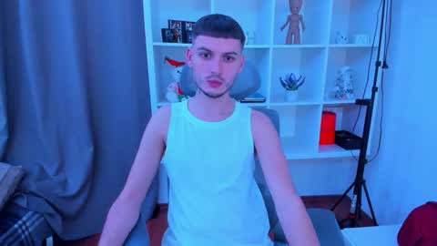 Snapshot of stashott69 chatting on December 23, 8:45 am STAS online show from December 23, 8:45 am