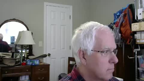 Snapshot of stasw20 chatting on December 2, 7:38 pm stasw20 online show from December 2, 7:38 pm